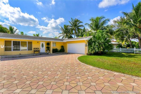 Lake Catalina, 8300 SW 48th St, Olympia Heights, Florida 33155, image 2