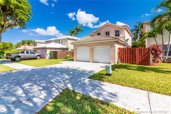 Poinciana At Sunset Lakes, 16303 SW 81st St, Kendall, Florida 33193, image 2
