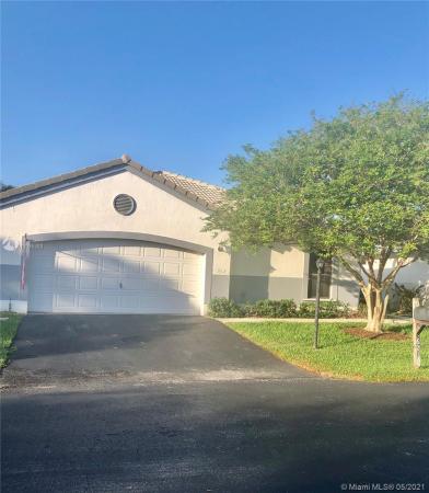 Falcon's Lea Patio Homes, 6230 Portsmouth Ln, Davie, Florida 33331, image 2