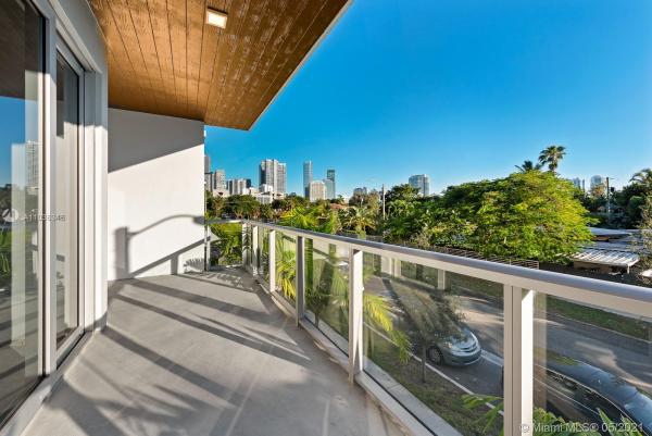 Eleven In The Roads, 529 SW 11th St #201, Miami, Florida 33129, image 3