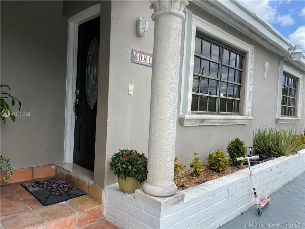 Calvert Manors, 6081 SW 19th St, Coral Terrace, Florida 33155, image 2