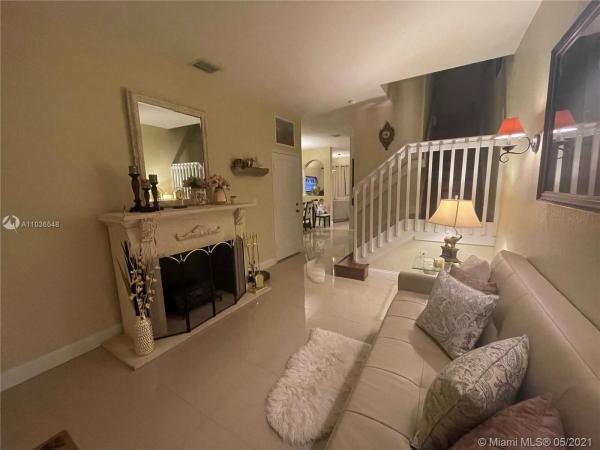 Villas At Portofino East, 1032 NE 30th Ave, Homestead, Florida 33033, image 2