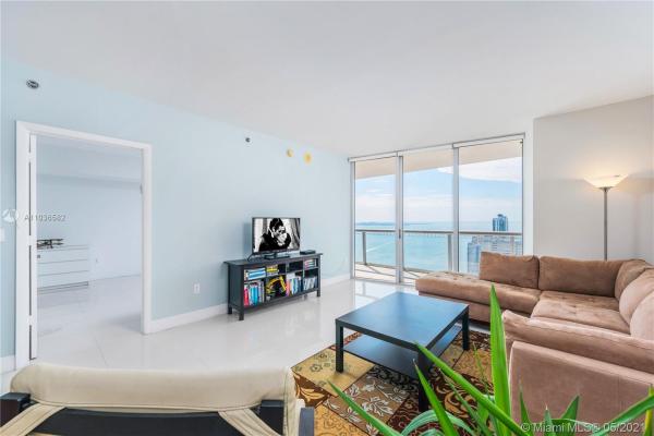 Icon Brickell Tower 2, 495 Brickell Ave #4709, Miami, Florida 33131, image 2