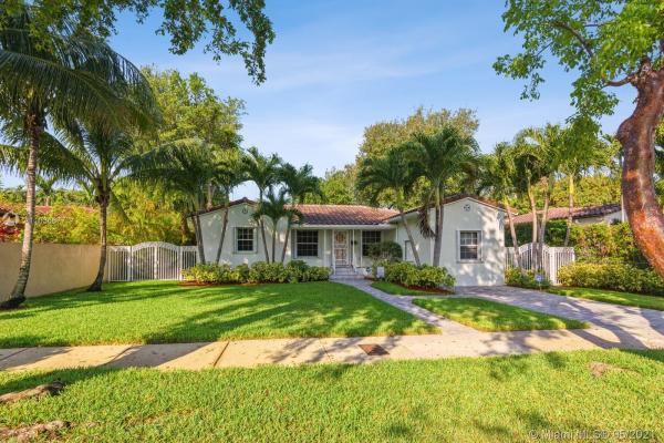 Brickell Estates, 720 SW 27th Rd, Miami, Florida 33129, image 2