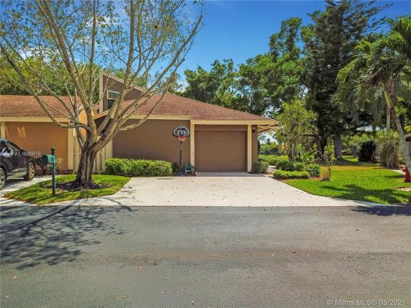 Timberwalk 2 At Loggers Run, 22312 Whistling Pines Ln, Boca Raton, Florida 33428, image 2