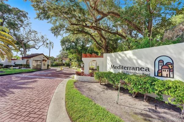 Mediterranea, 339 Ives Dairy Rd #39-3, Ives Estates, Florida 33179, image 2