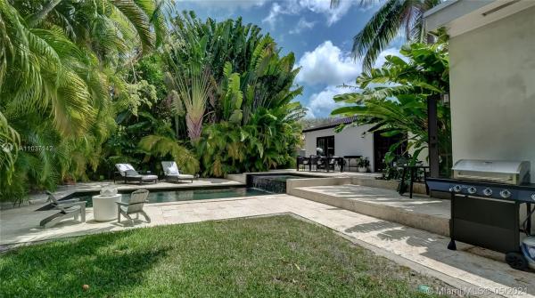 Bayshore Plaza, 411 NE 52nd Ter, Miami, Florida 33137, image 2