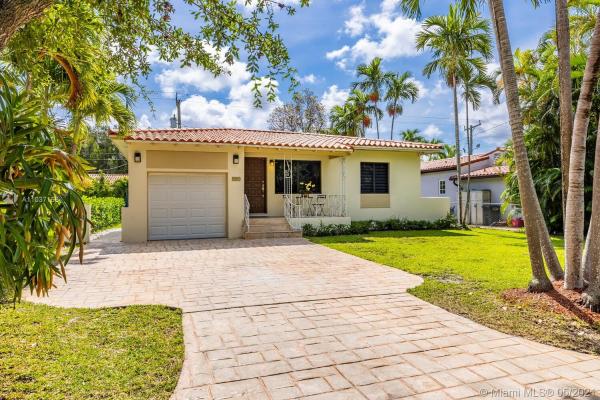 Welbon, 997 Monterey St, Coral Gables, Florida 33134, image 2