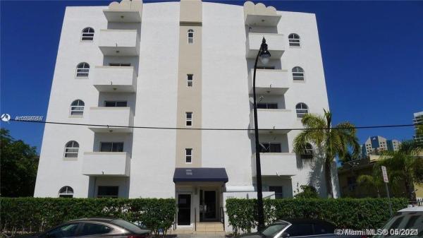 Grove Palms, 3051 SW 27th Ave #301, Miami, Florida 33133, image 2