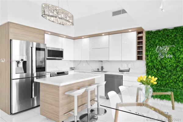 Mint At Riverfront, 92 SW 3rd St #5112, Miami, Florida 33130, image 2