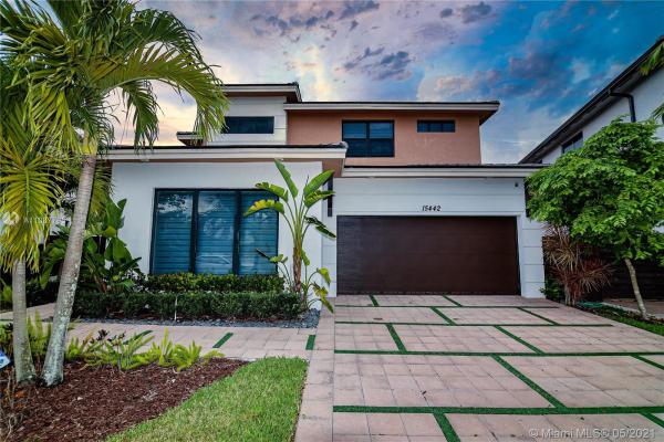 Satori, 15442 NW 88th Ct, Miami Lakes, Florida 33018, image 2