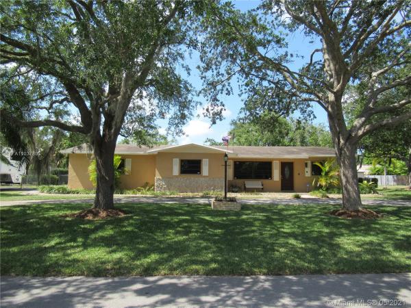 Melody Manor, 16761 SW 277th St, Redland, Florida 33031, image 2