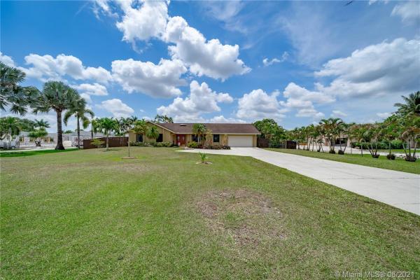 Oak Hill, 14040 SW 14th St, Davie, Florida 33325, image 2