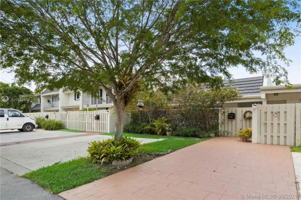 Kings Creek, 8206 SW 81st Ct, Glenvar Heights, Florida 33143, image 2