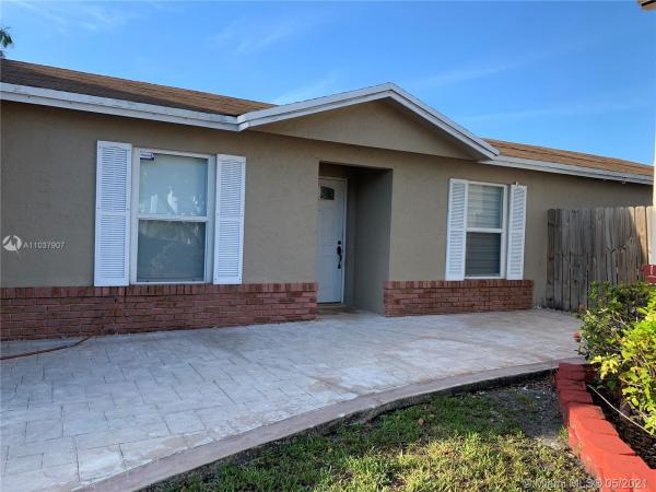 Westbrooke At Avalon, 8225 NW 192 Ter #, Hialeah, Florida 33015, image 2