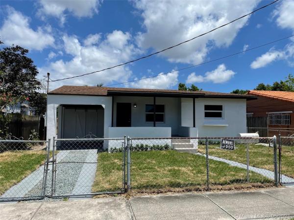 Evergreen Gardens, 1545 NW 27th St, Miami, Florida 33142, image 2
