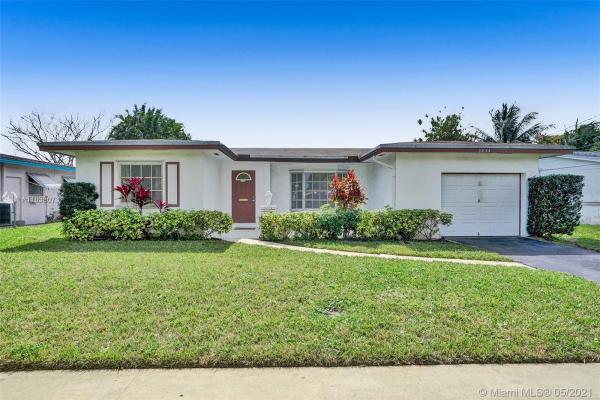 East Gate Estates, 3354 NW 23rd St, Lauderdale Lakes, Florida 33311, image 2