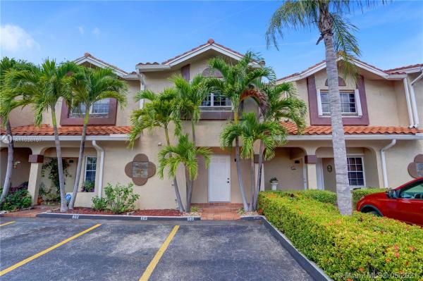 Le Club At Kendale Lakes, 6540 SW 138th Ct #503C, Kendale Lakes, Florida 33183, image 2