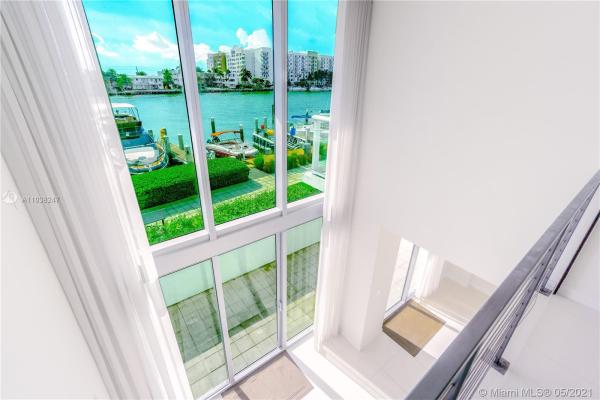 Eloquence On The Bay, 7928 East Dr #101, North Bay Village, Florida 33141, image 2