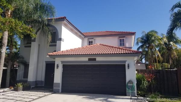 Monterey Lakes, 9002 SW 212th Ter, Cutler Bay, Florida 33189, image 2