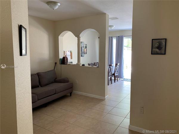 Villas At Portofino East, 1054 NE 30th Ave, Homestead, Florida 33033, image 2