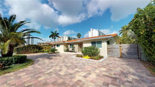 Golden Shores Ocean Boulevard Estates, 245 191st Ter, Sunny Isles Beach, Florida 33160, image 2