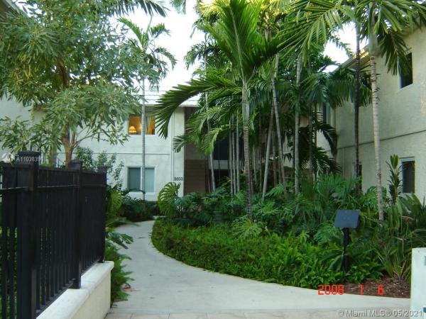 Monterey Gardens Of Pinecrest, 8601 SW 68 Ct #2, Pinecrest, Florida 33156, image 2