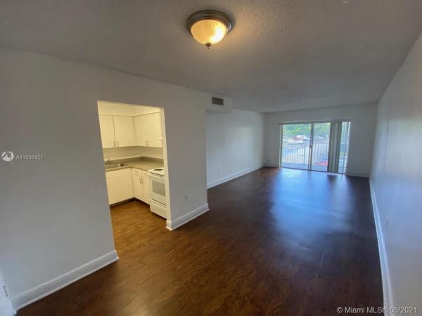 Doral Gardens 2, 5020 NW 79th Ave #208, Doral, Florida 33166, image 2
