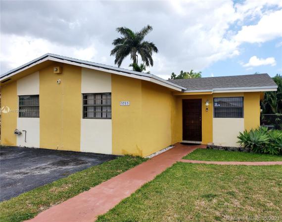 Calistoga Estates, 5715 SW 149 Pl #, Kendall West, Florida 33193, image 2