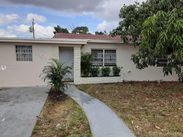 Biscayne Gardens, 1101 NW 145th Ter, Golden Glades, Florida 33168, image 2
