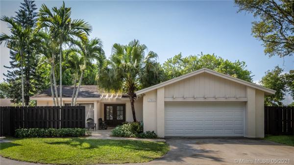 The Crossings, 13016 SW 108th Street Cir, The Crossings, Florida 33186, image 2