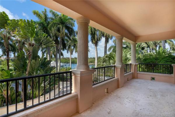 Venice At Deering Bay, 13641 Deering Bay Dr #128, Coral Gables, Florida 33158, image 2