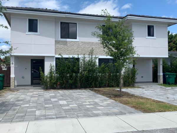 Magic City Villas, 3630 SW 88th Pl #B, Westchester, Florida 33165, image 2