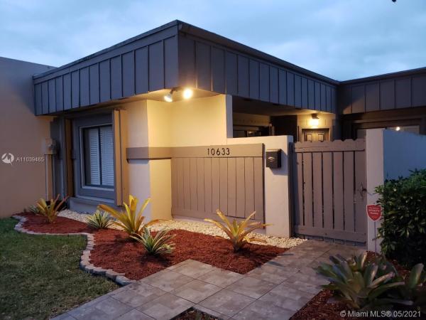 Creekside Villas, 10633 SW 73rd Ter #10633, Kendall, Florida 33173, image 2