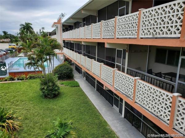 Floridian Arms, 1450 NE 170 St #109, North Miami Beach, Florida 33162, image 2