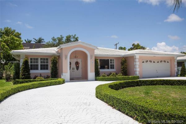 Gables By The Sea, 1420 Campamento Ave, Coral Gables, Florida 33156, image 2