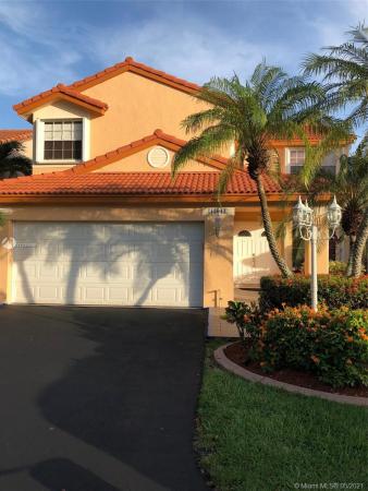 Vizcaya At The Hammocks, 15044 SW 109th Ln, The Hammocks, Florida 33196, image 2