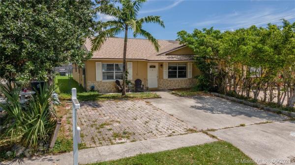 Elmwood Estates, 3889 Loni St, West Palm Beach, Florida 33403, image 1