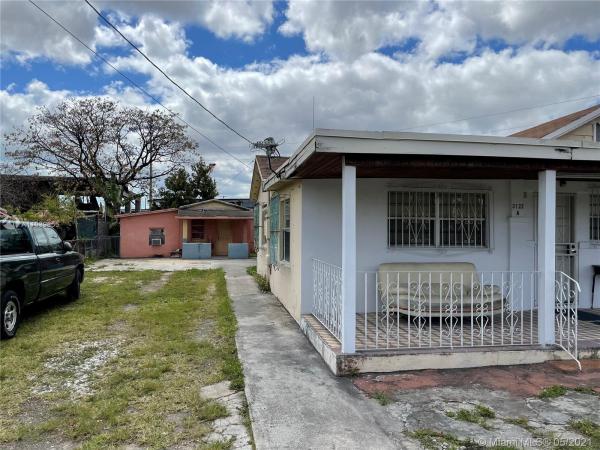 3122 NW 26th St, Unincorporated Dade County, Florida 33142, image 2
