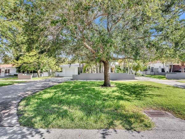 Riviera, Coral Gables, Florida 33146, image 2