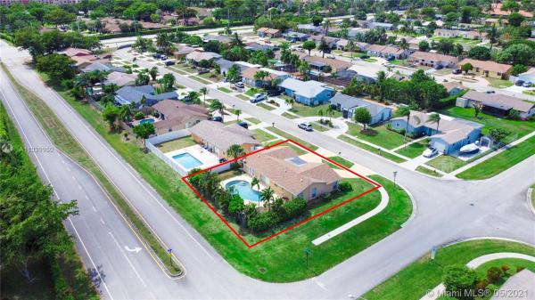 Country Lane Estates, 6578 Country Wood Way, Delray Beach, Florida 33484, image 2