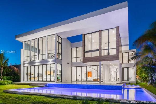 Golden Isles Estates, 521 Holiday Dr, Hallandale Beach, Florida 33009, image 1