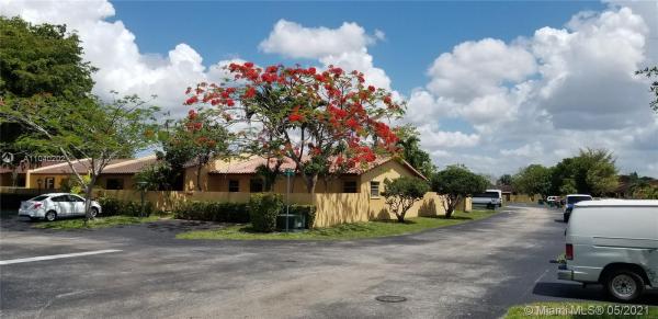 Walden Pond, 14731 SW 85th Ln, Kendall West, Florida 33193, image 2