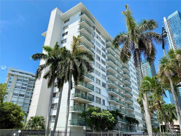 Brickell Bay Tower, 1408 Brickell Bay Dr #310, Miami, Florida 33131, image 2