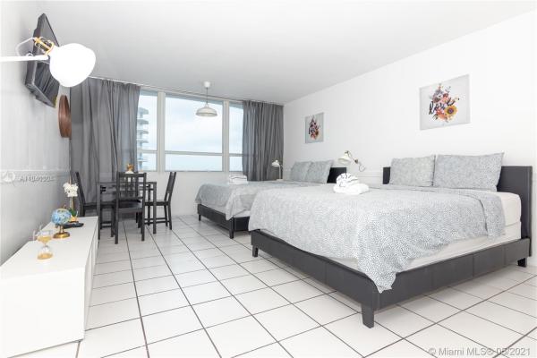 Castle Beach Club, 5445 Collins Ave #1518, Miami Beach, Florida 33140, image 2