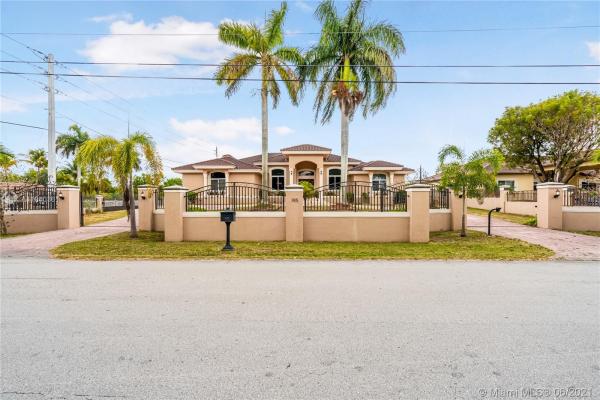 Sweetwater Estates, 195 NW 130th Ave, Tamiami, Florida 33182, image 2