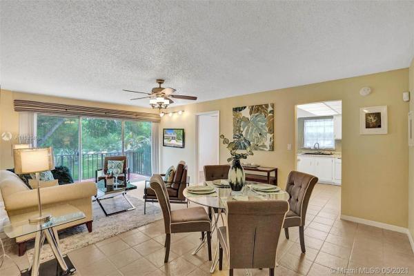 Apple Creek, 7403 W Sunrise Blvd #A2, Plantation, Florida 33313, image 2