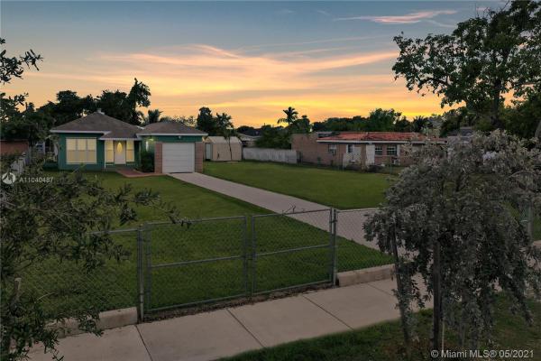 Evergreen Lawns, 2244 NW 33rd St, Miami, Florida 33142, image 2