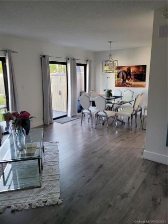 Suncrest Townhouses, 8732 SW 154th Circle Pl #5M, Kendall West, Florida 33193, image 1