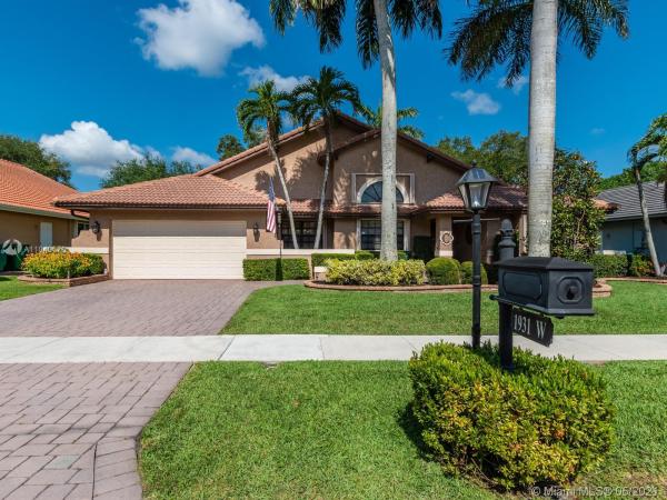 Oak Knoll Estates, 1931 W Oak Knoll Cir, Davie, Florida 33324, image 2